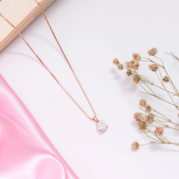 Mira Necklace — Minimalist Brilliance