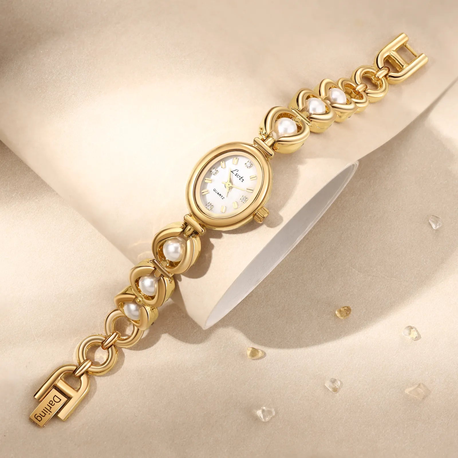 Vivienne Watch – Vintage Gold with Pearls